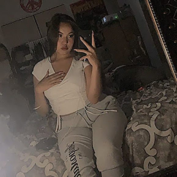 Meet your Posher, Kri21ynn - Picture 1 of 1